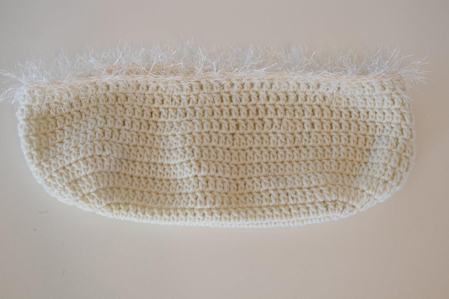 Hand Crochet Newborn Photo Prop - Crochet Basket with Fringe - Professional Use - B22