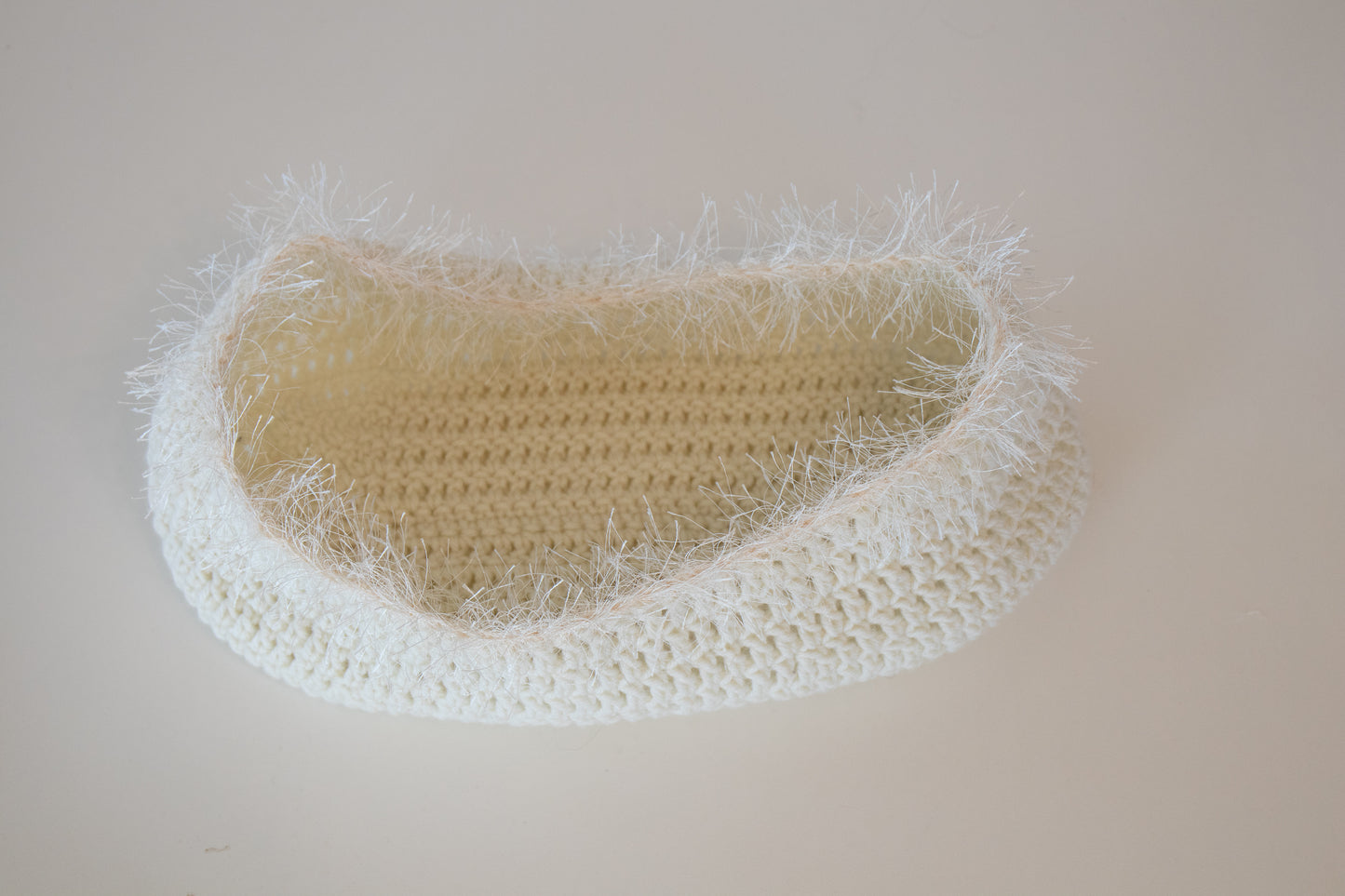 Hand Crochet Newborn Photo Prop - Crochet Basket with Fringe - Professional Use - B22